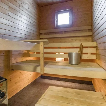 Eki-yllaes A By Interhome Äkäslompolo