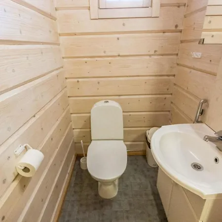 Eki-yllaes A By Interhome